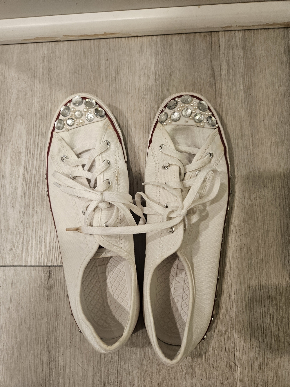 White Bedazzled Converse ALL STAR Sneakers for Women